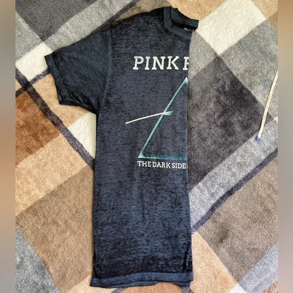 Pink Floyd Dark Side Graphic Tee - Black - Picture 6 of 10